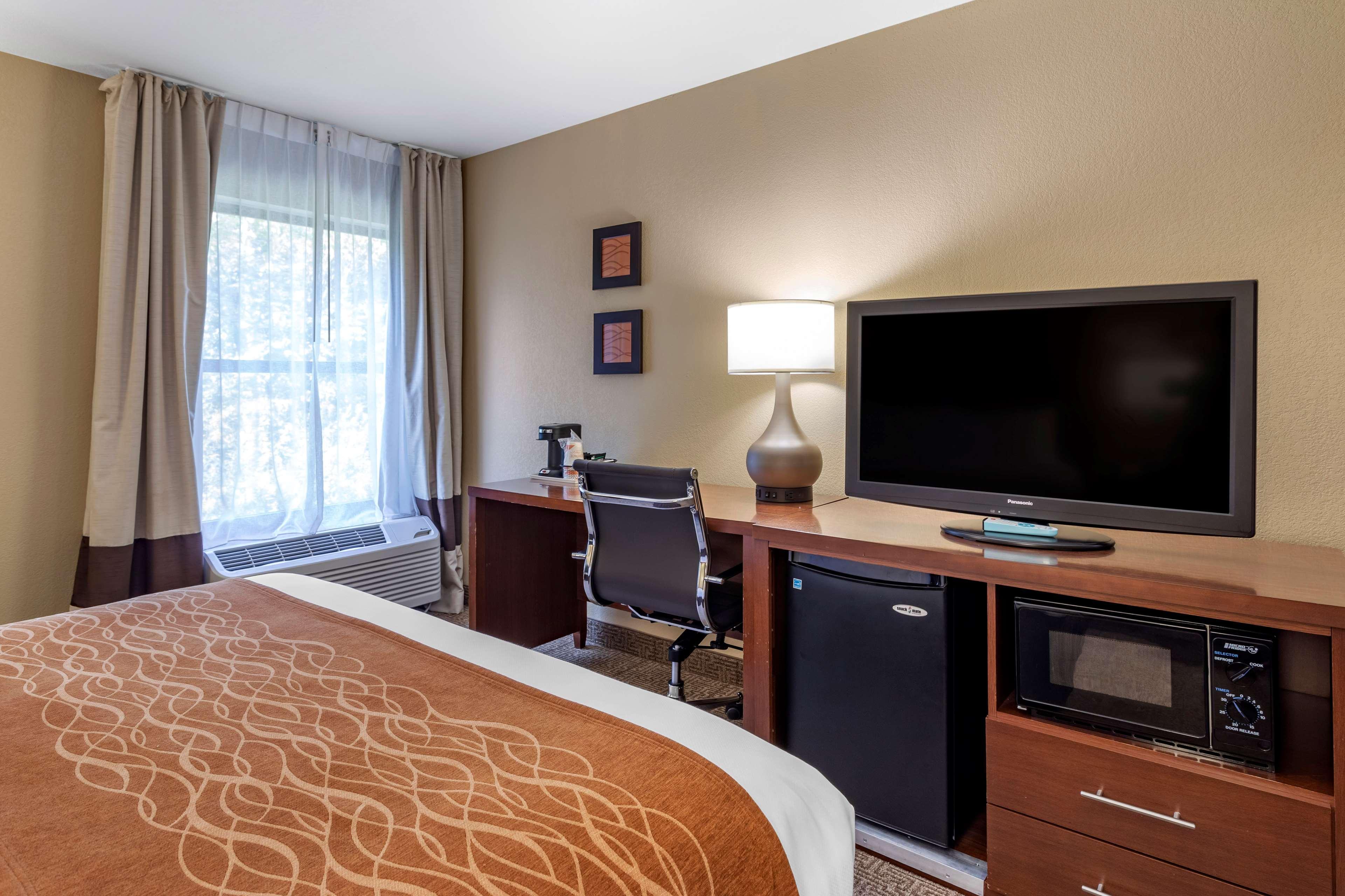 אשוויל Comfort Inn Biltmore West מראה חיצוני תמונה