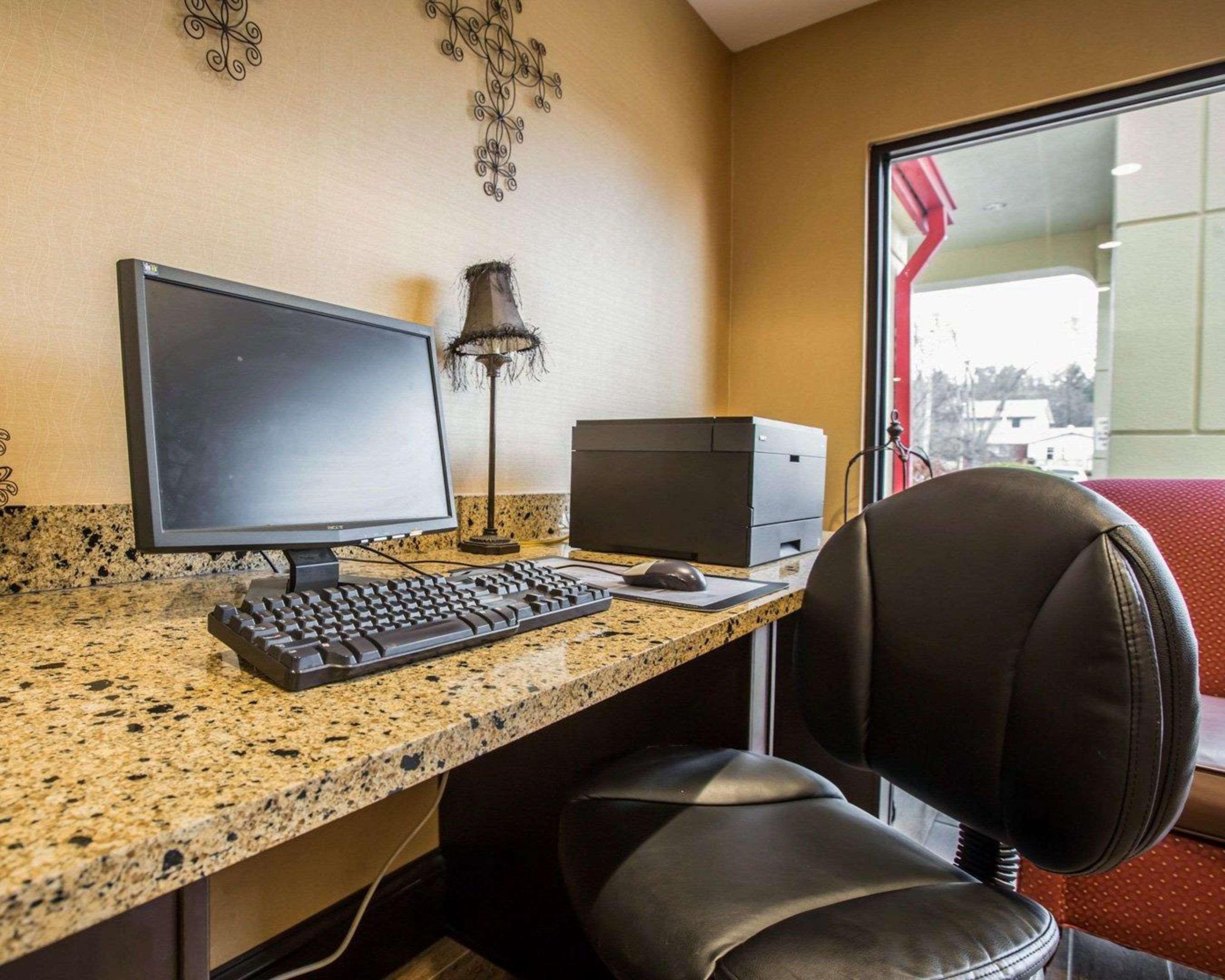 אשוויל Comfort Inn Biltmore West מראה חיצוני תמונה
