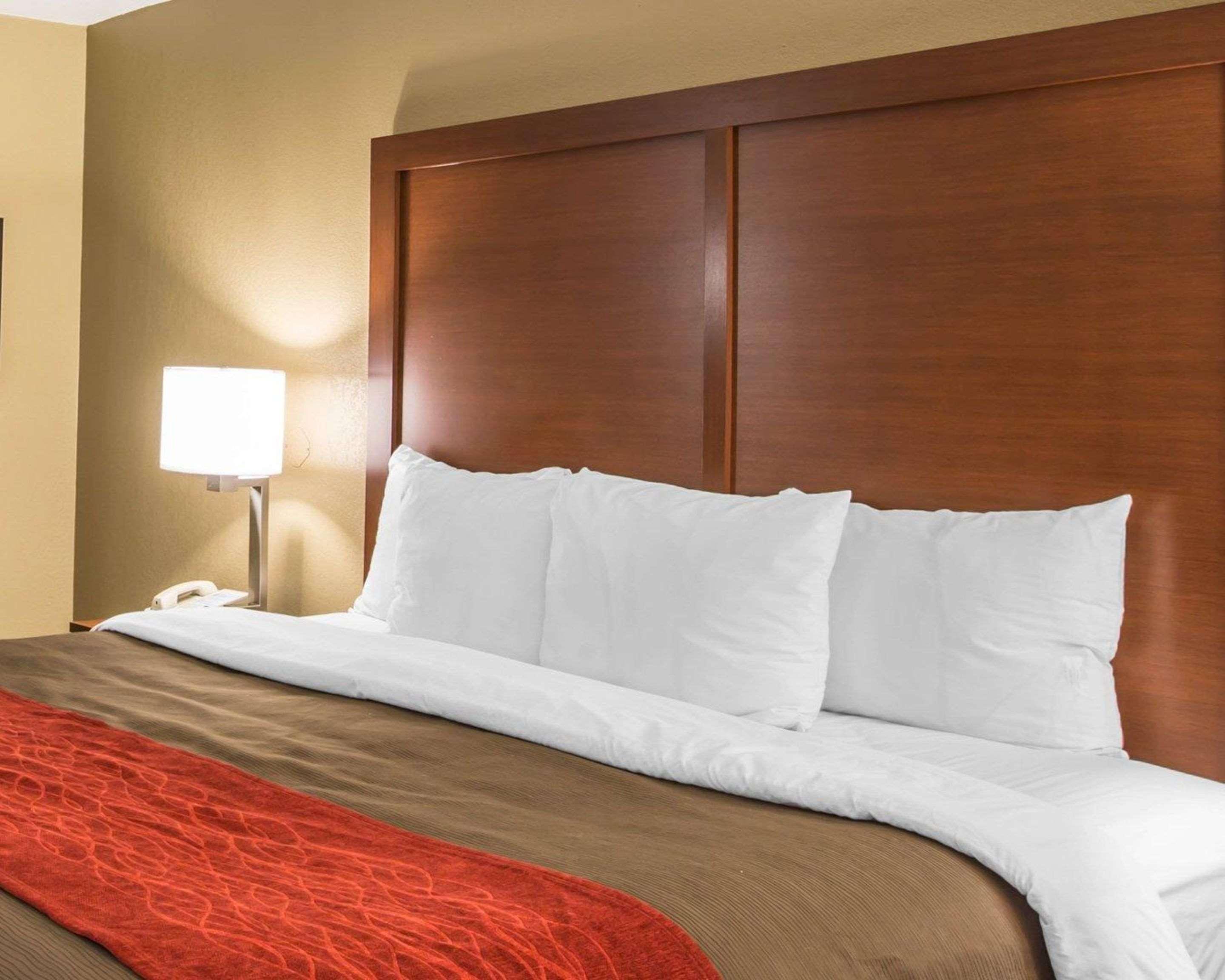 אשוויל Comfort Inn Biltmore West מראה חיצוני תמונה